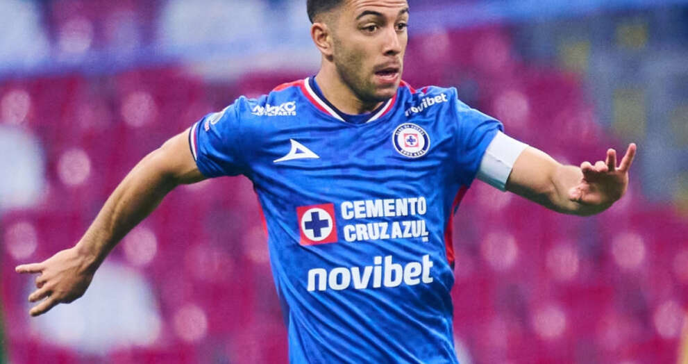 Cruz Azul recibe bombazo millonario por Erik Lira, pero su idea es clara: quiere ir a Europa